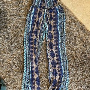 Mossimo Supply Co. Size XS, pajama/flare pants